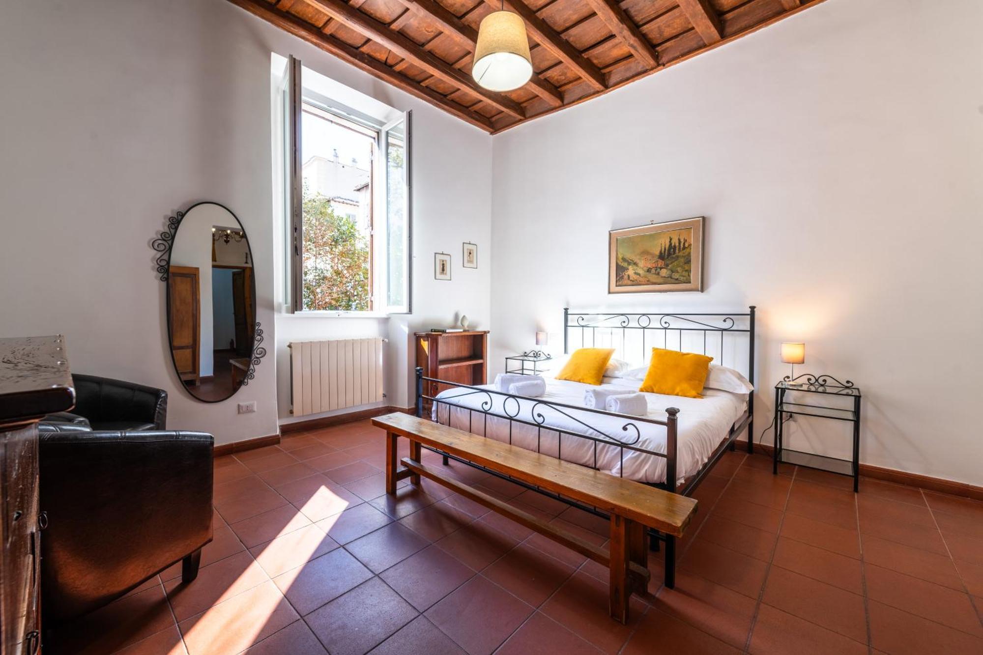 San Calisto Apartment Рим Екстериор снимка