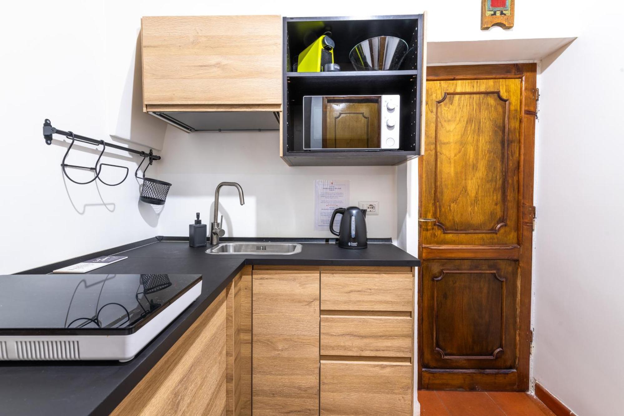 San Calisto Apartment Рим Екстериор снимка